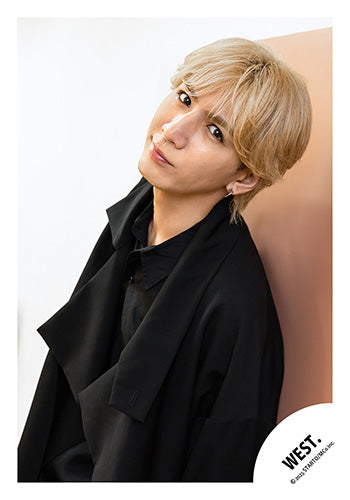 【No.WES25-138】專輯「A.H.O. -Audio Hang Out-」MV&封面花絮照