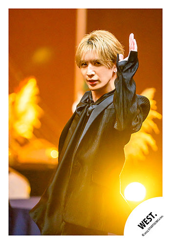 【No.WES25-146】專輯「A.H.O. -Audio Hang Out-」MV&封面花絮照