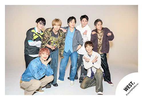 【No.WES25-211】「WEST. LIVE TOUR 2025 A.H.O. -Audio Hang Out-」周邊商品花絮照