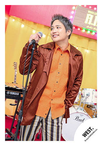 【No.WES25-230】「WEST. LIVE TOUR 2025 A.H.O. -Audio Hang Out-」周邊商品花絮照