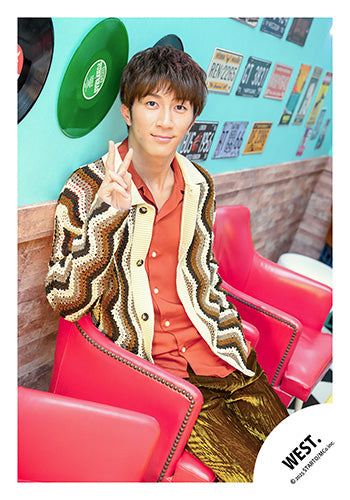 【No.WES25-276】「WEST. LIVE TOUR 2025 A.H.O. -Audio Hang Out-」周邊商品花絮照