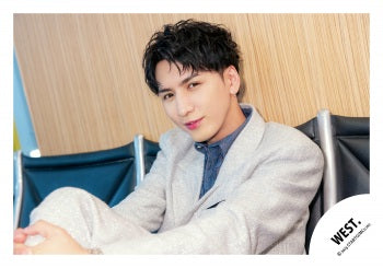 【No.WES25-599】「WEST. SPECIAL LIVE 『WESTA!』 2025-2026」周邊商品花絮照