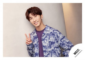 【No.WES25-609】「WEST. SPECIAL LIVE 『WESTA!』 2025-2026」周邊商品花絮照